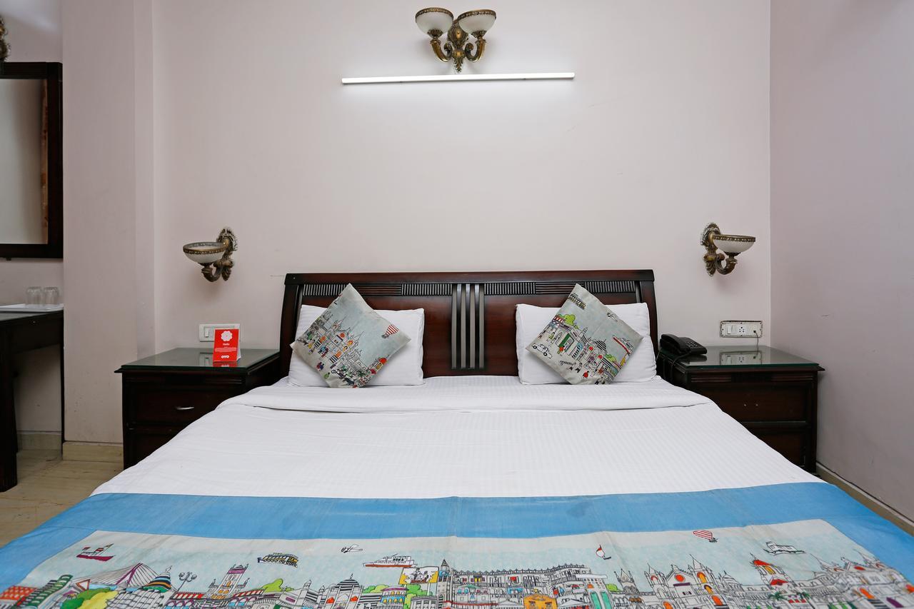 Oyo 5401 Hotel Mid Town Ню Делхи Екстериор снимка